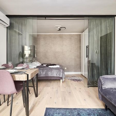 Platinum Apartment - Parking - Klimatyzacja - Winda - Self Check In Wroclaw Ngoại thất bức ảnh