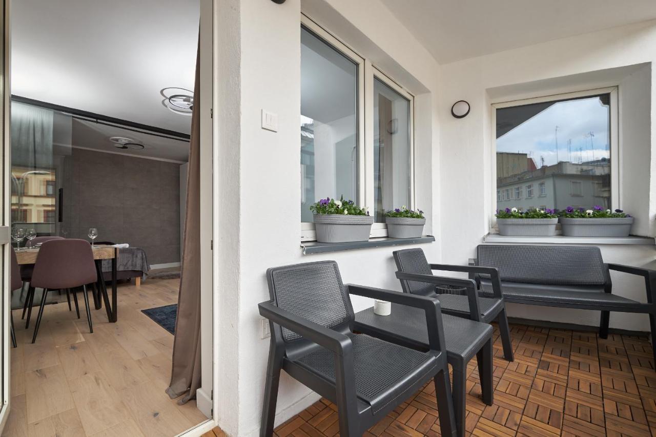 Platinum Apartment - Parking - Klimatyzacja - Winda - Self Check In Wroclaw Ngoại thất bức ảnh
