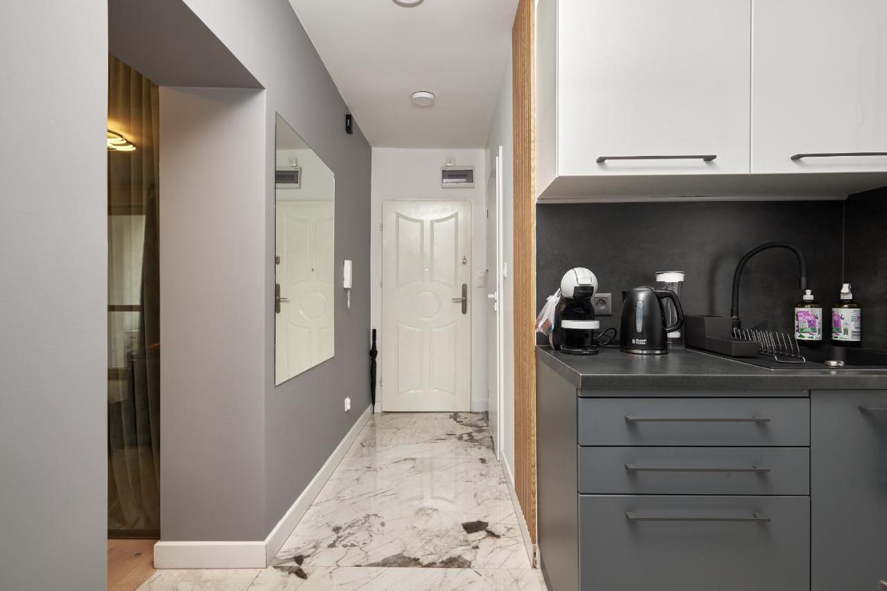 Platinum Apartment - Parking - Klimatyzacja - Winda - Self Check In Wroclaw Ngoại thất bức ảnh